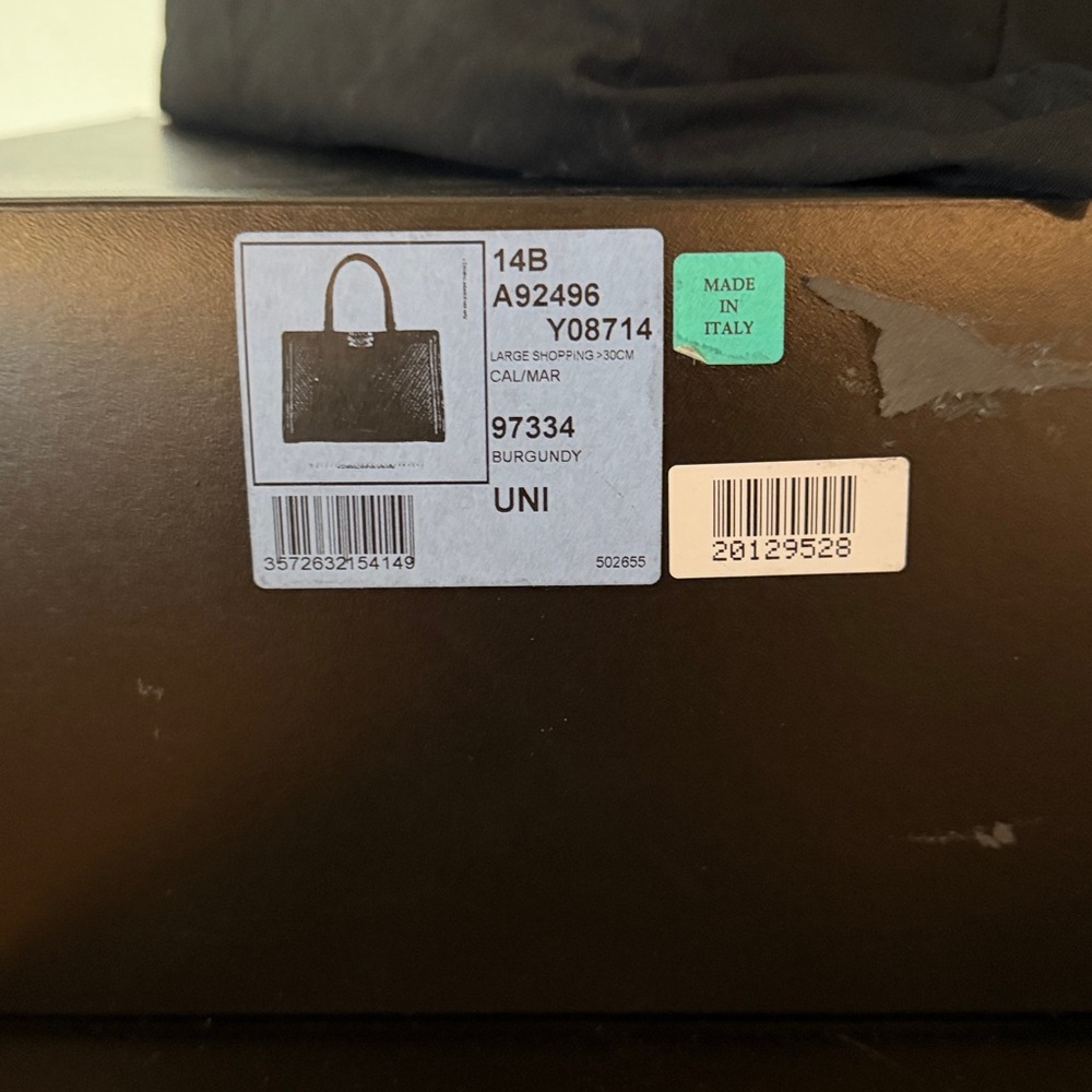 CHANEL Burgundy Large Chevron Tote - Picture 15 of 17